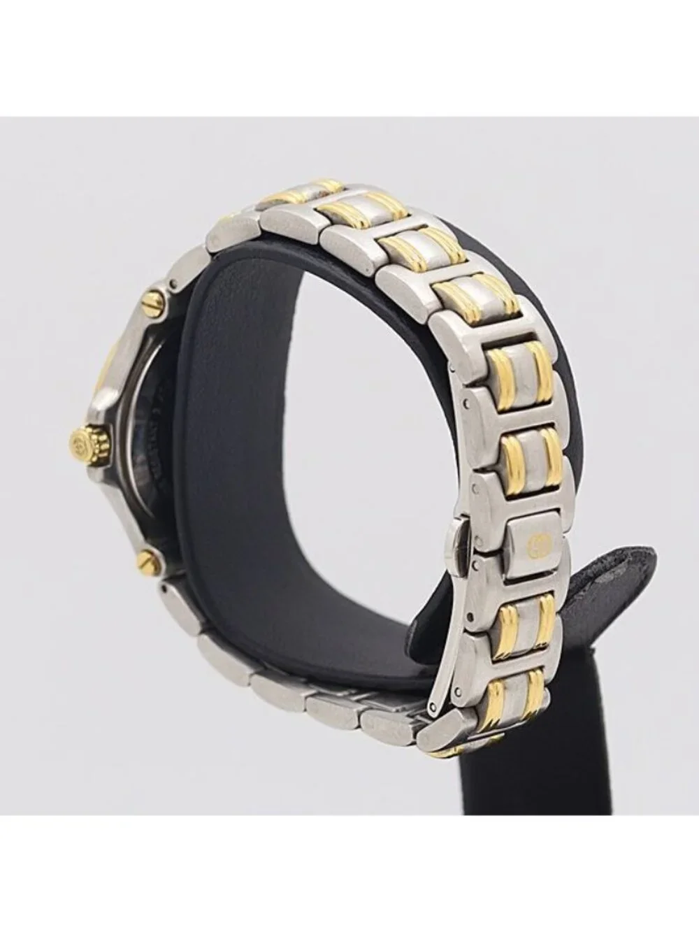 Gucci Quartz Date Gray Dial Watch